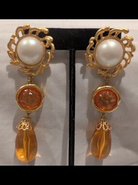 Catwalk Jon Gold-Tone Pearl and Amber Drop Earrings for Women